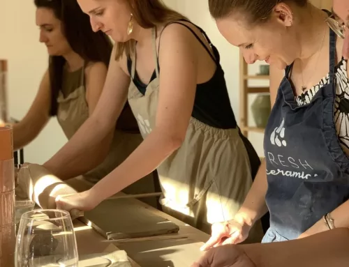 Taller de Cerámica y Vino en Madrid: Una Experiencia Única en Agarimo Espacio Creativo